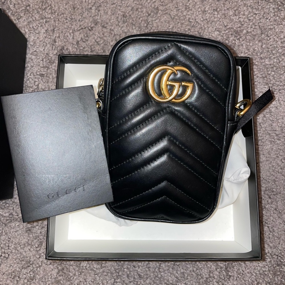 (GUCCI) GG MARMONT MINI BAG - Picture 2 of 7
